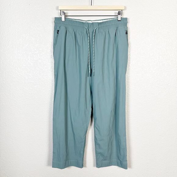 Athleta Womens Trekkie Straight Crop in Minimalist Grey Pant Size 12 - Picture 2 of 9